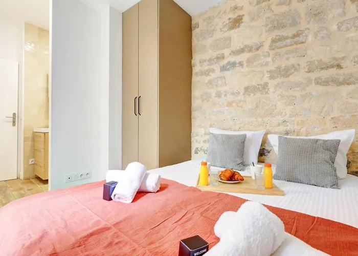 Apartment 245 Mercedes - Superb In Paris