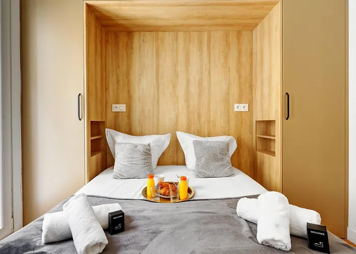 Apartment 245 Mercedes - Superb In